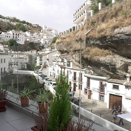 Casa Rural Las Cuevas De Setenil Setenil De Las Bodegas Exteriör bild
