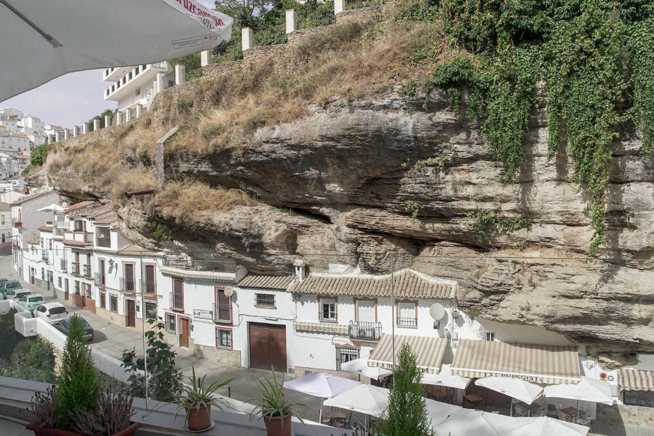 Casa Rural Las Cuevas De Setenil Setenil De Las Bodegas Exteriör bild