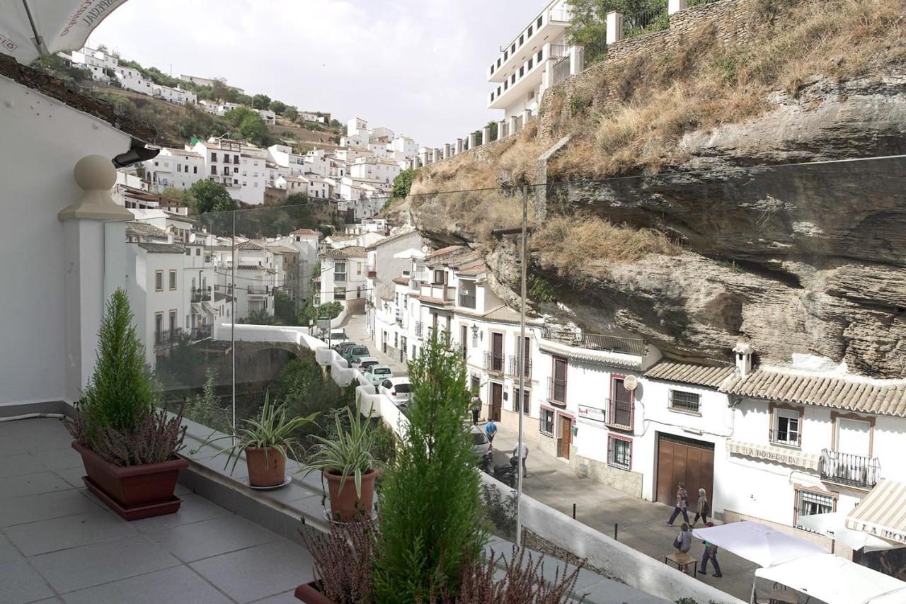 Casa Rural Las Cuevas De Setenil Setenil De Las Bodegas Exteriör bild